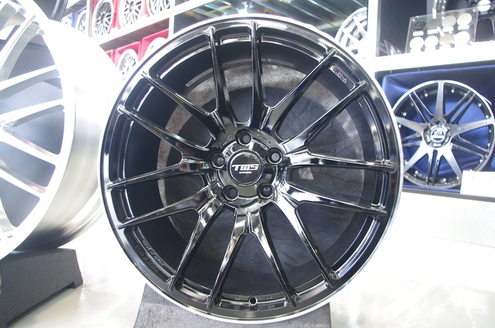 TWS Exspur EX-fL Desagn LX 24インチ発売中！！ | 厚木店 | 店舗